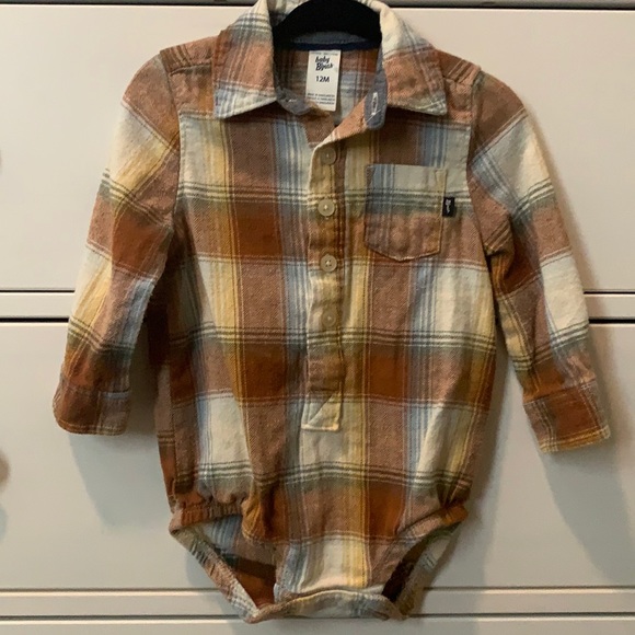OshKosh B'gosh Other - OshKosh | Boys Brown Flannel Bodysuit